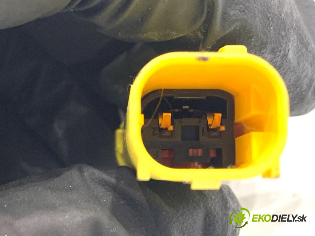 BMW G31 Kombi 2020 140 kW 520 d 1995 zámok kapoty predný 7347411