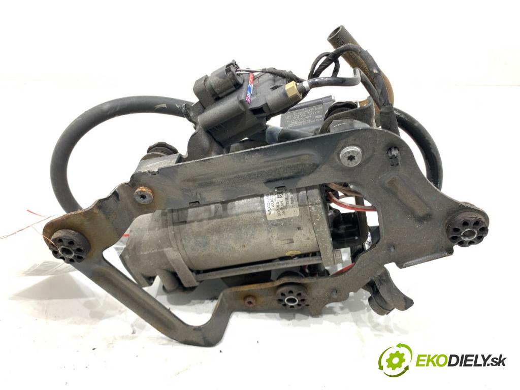 BMW G31 Kombi 2020 140 kW 520 d 1995 pumpa nápravy 6886721