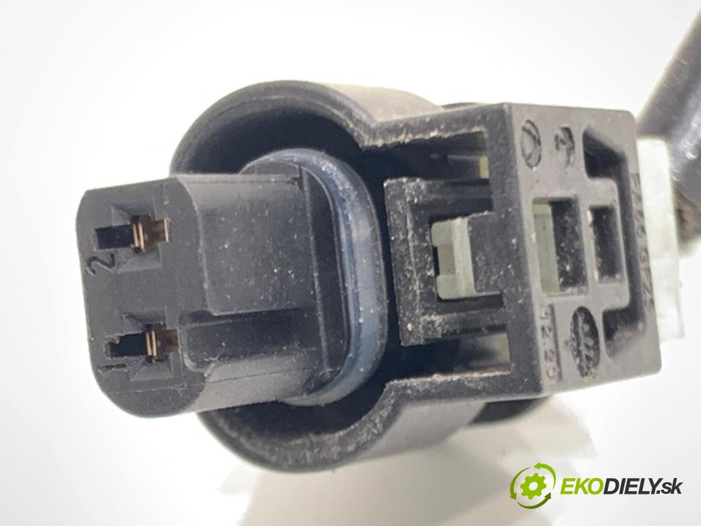 BMW G31 Kombi 2020 140 kW 520 d 1995 Snímač teploty spalín 8589817 (Snímač)