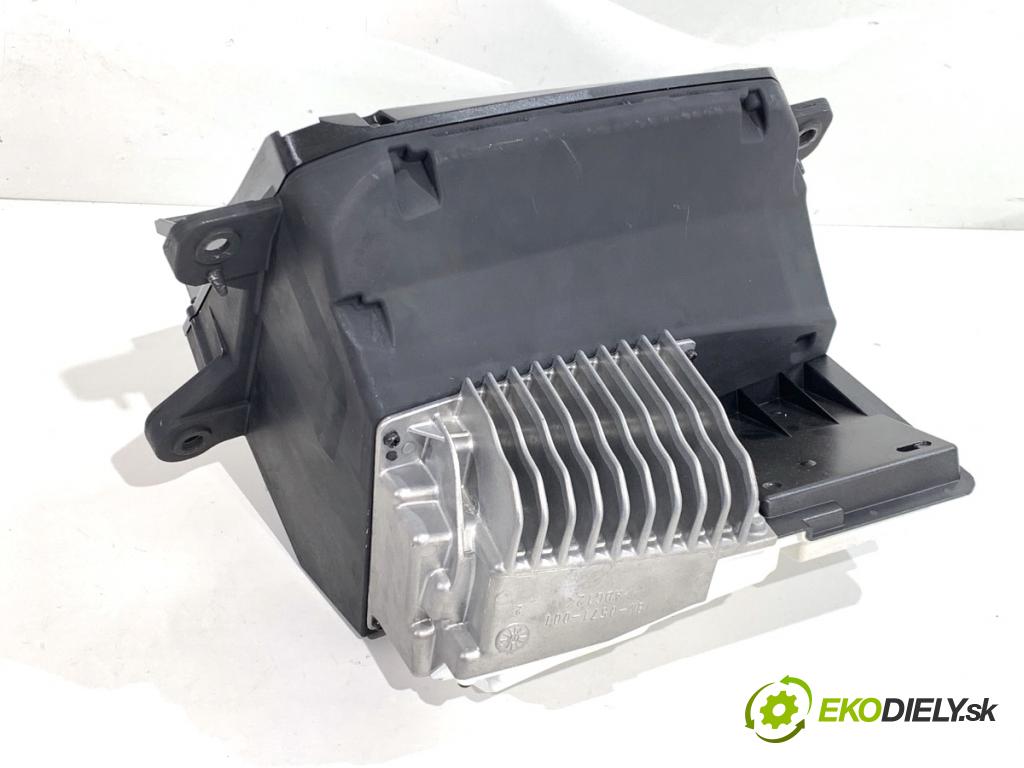 BMW G31 Kombi 2020 140 kW 520 d 1995 Displej HEAD UP 8784915