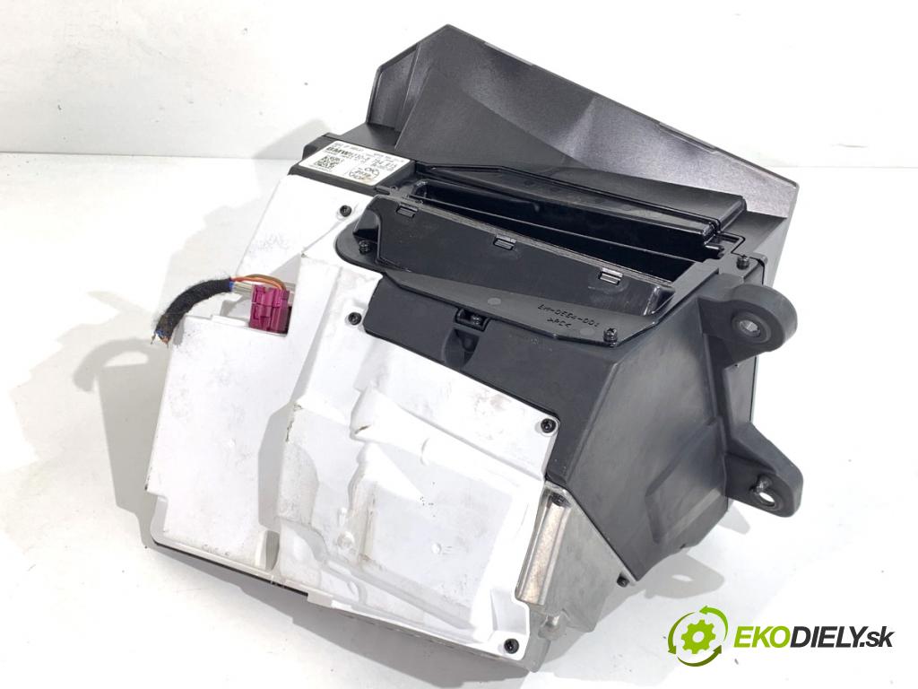 BMW G31 Kombi 2020 140 kW 520 d 1995 Displej HEAD UP 8784915