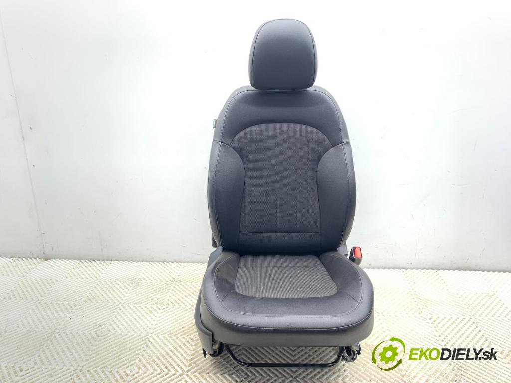HYUNDAI ix35 SUV 2013 135 kW 2.0 CRDi 4WD 1995 sedadlo pravý přední část 