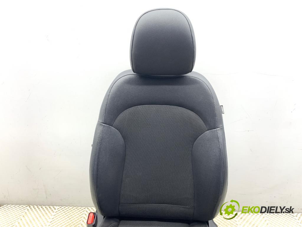 HYUNDAI ix35 SUV 2013 135 kW 2.0 CRDi 4WD 1995 Sedadlo ľavy predný