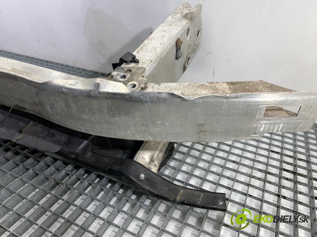 BMW F31 Kombi 2014 135 kW 320 d xDrive 1995 Výstuha nárazníka predný  (Výstuha predná)