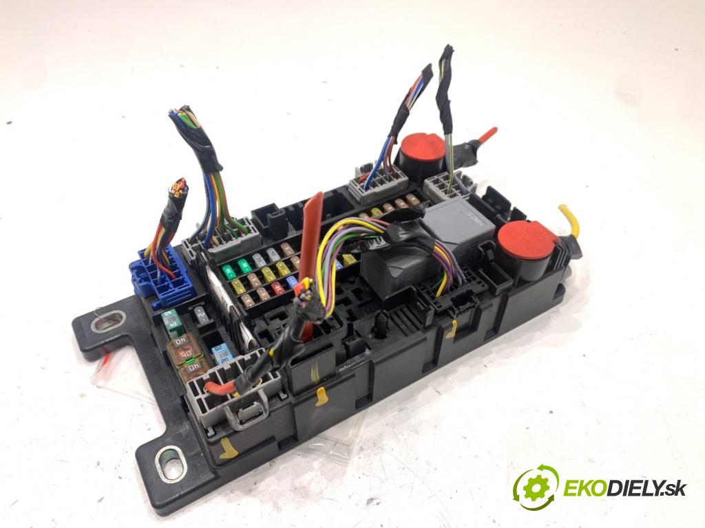 JAGUAR E-PACE SUV 2020 132 kW 2.0 D180 AWD 1999 Modul BSI J9C3-14A073-BD (Poistková skrinka)