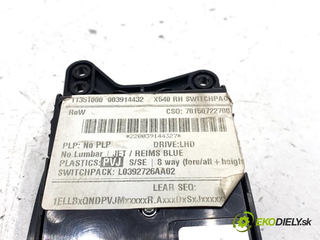 JAGUAR E-PACE SUV 2020 132 kW 2.0 D180 AWD 1999 Panel Prepínač sedačky PGX73-14B566-BA