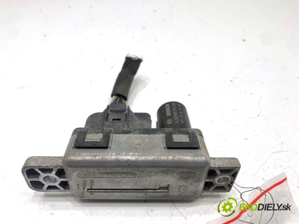 JAGUAR E-PACE SUV 2020 132 kW 2.0 D180 AWD 1999 Modul relé 0281003221