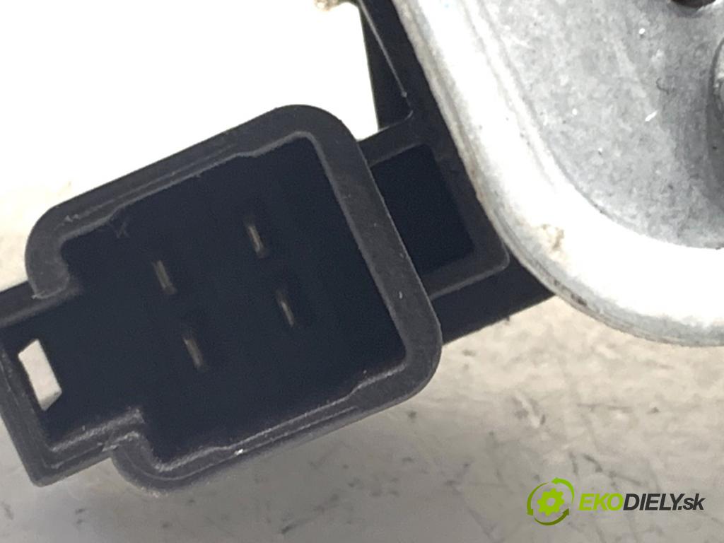 JAGUAR E-PACE SUV 2020 132 kW 2.0 D180 AWD 1999 Motor stieračov zad J9C3-17404-AA