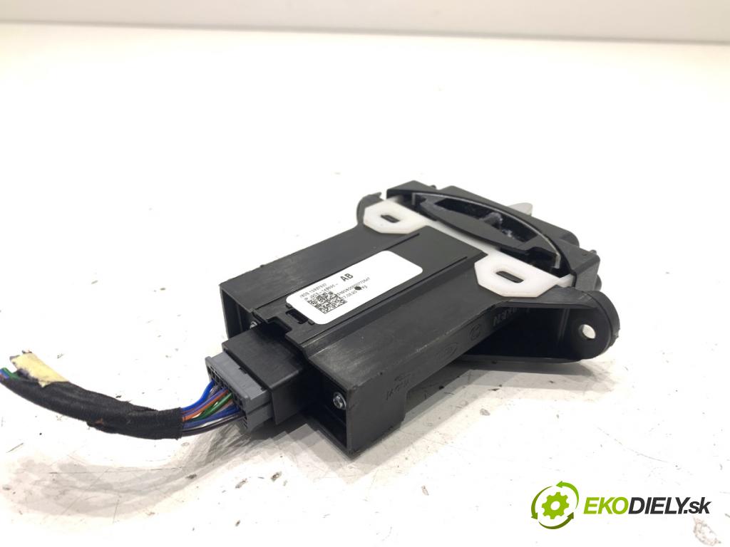 JAGUAR E-PACE SUV 2020 132 kW 2.0 D180 AWD 1999 Panel Prepínač REŽIM: JAZDY J9C3-14B596-AB