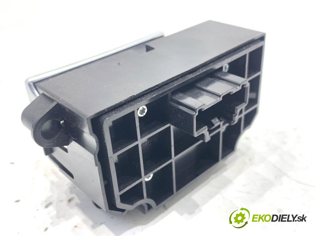 JAGUAR E-PACE SUV 2020 132 kW 2.0 D180 AWD 1999 Spínač brzdy ručnej brzdy J9C3-2B623-AB (Prepínacie páčky pod volantom)