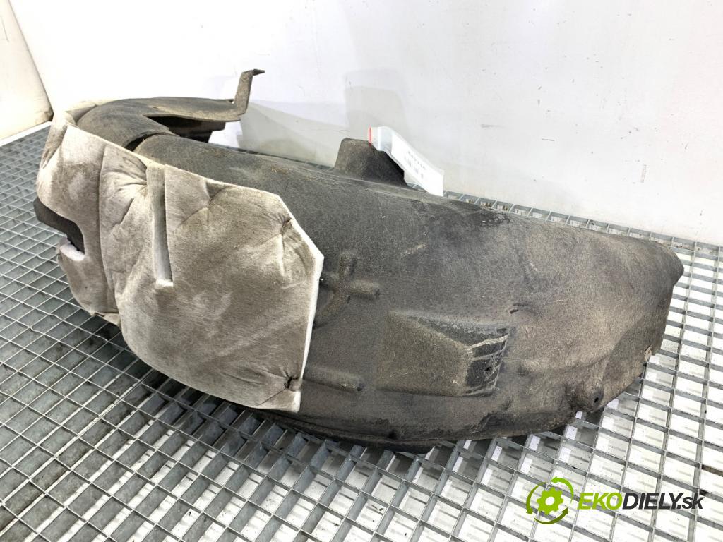 JAGUAR E-PACE SUV 2020 132 kW 2.0 D180 AWD 1999 podblatník levý zadní část J9C3279D23AE