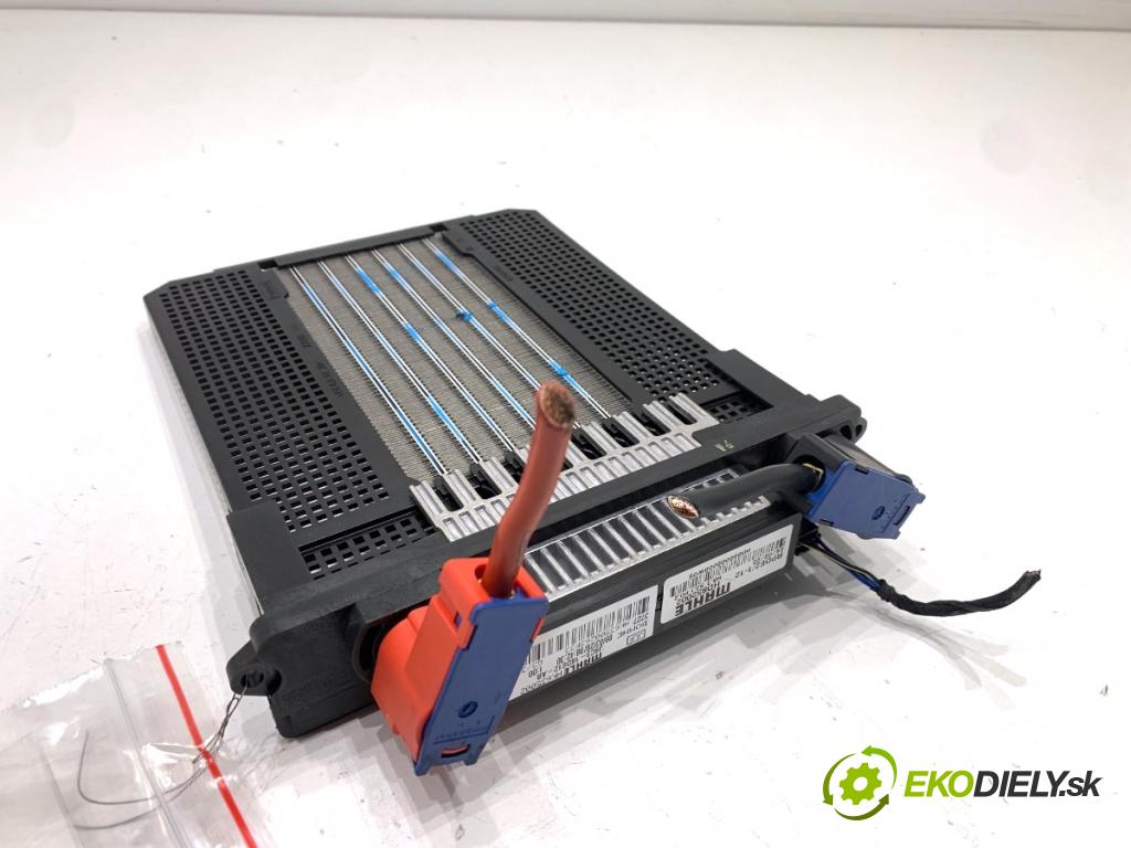 JAGUAR E-PACE SUV 2020 132 kW 2.0 D180 AWD 1999 topné těleso radiátor topení elektrická J9C3-18D612-AB (Radiátor topení)