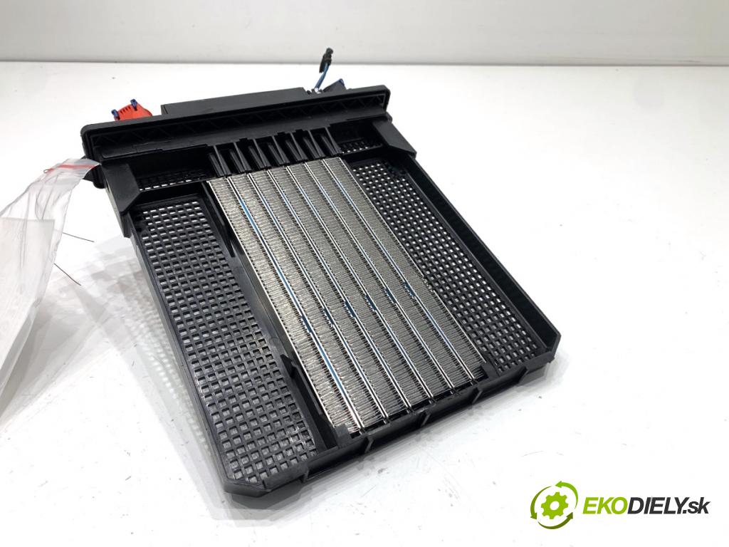 JAGUAR E-PACE SUV 2020 132 kW 2.0 D180 AWD 1999 topné těleso radiátor topení elektrická J9C3-18D612-AB (Radiátor topení)