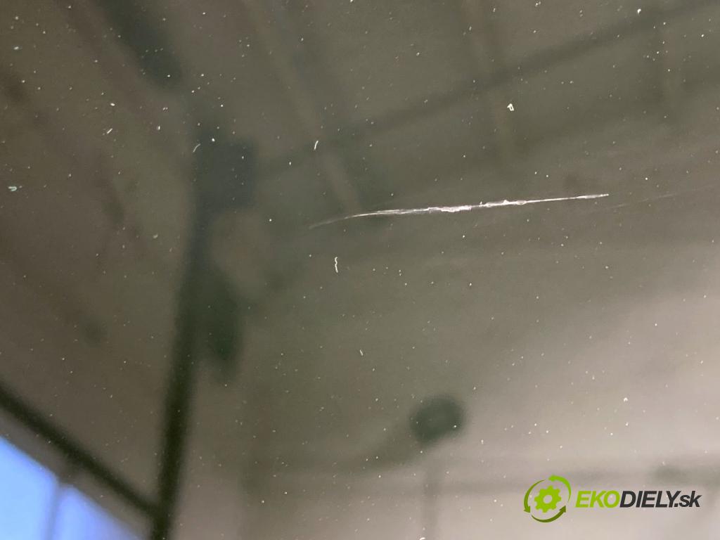 BMW G31 Kombi 2020 140 kW 520 d 1995 okno dveří PANORAMY