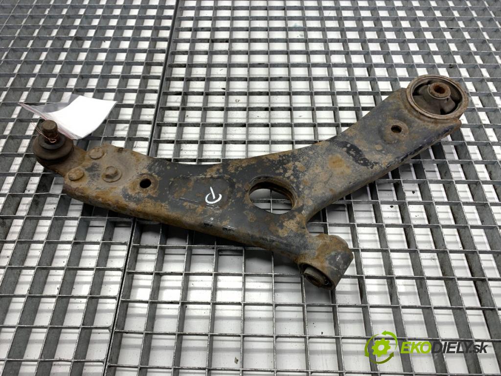 HYUNDAI ix35 SUV 2013 135 kW 2.0 CRDi 4WD 1995 Rameno pravy predný