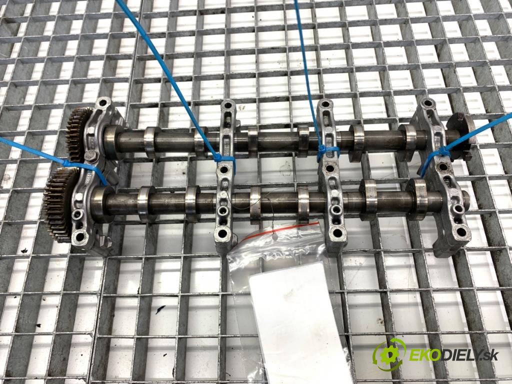 AUDI A6 C7 Kombi 2016 160 kW 3.0 TDI quattro 2967 VÁLCE: pravé 