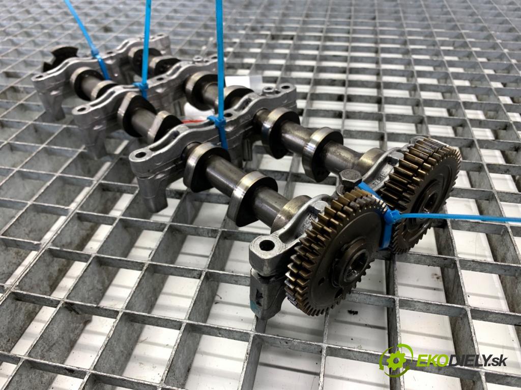 AUDI A6 C7 Kombi 2016 160 kW 3.0 TDI quattro 2967 VÁLCE: pravé