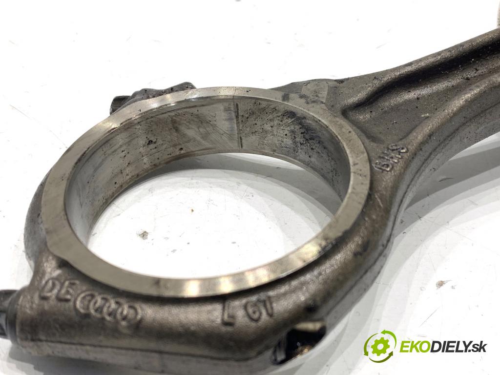 AUDI A6 C7 Kombi 2016 160 kW 3.0 TDI quattro 2967 PIEST: ojnica 59AE (Piest)