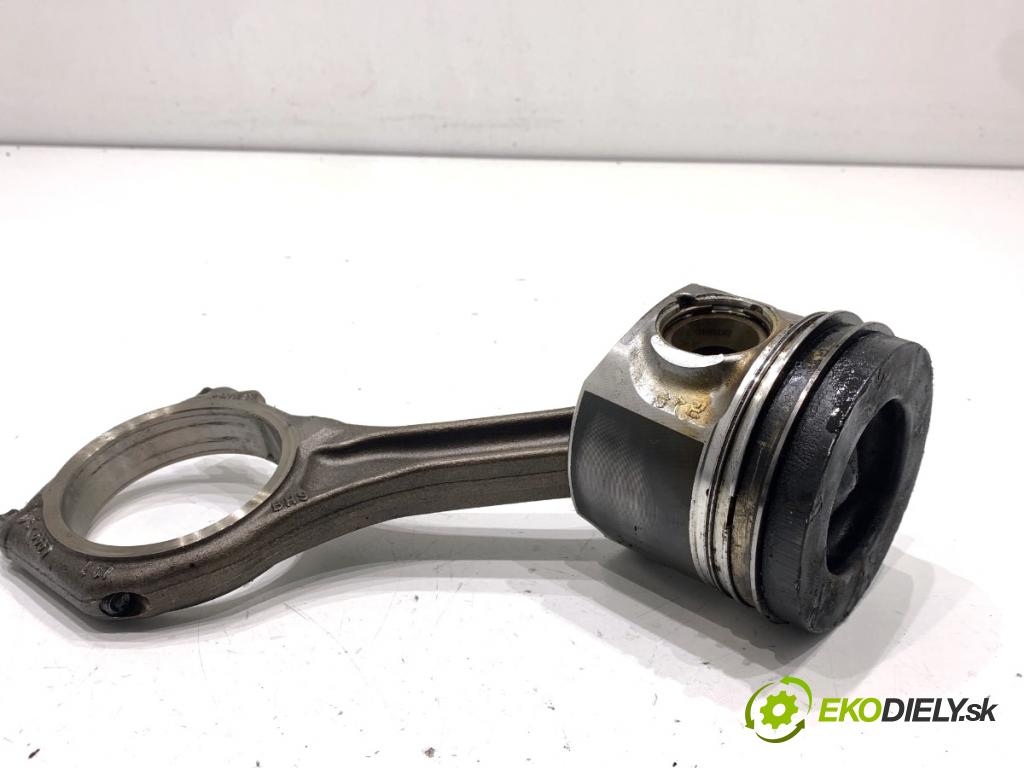 AUDI A6 C7 Kombi 2016 160 kW 3.0 TDI quattro 2967 PIEST: ojnica 59AE (Piest)