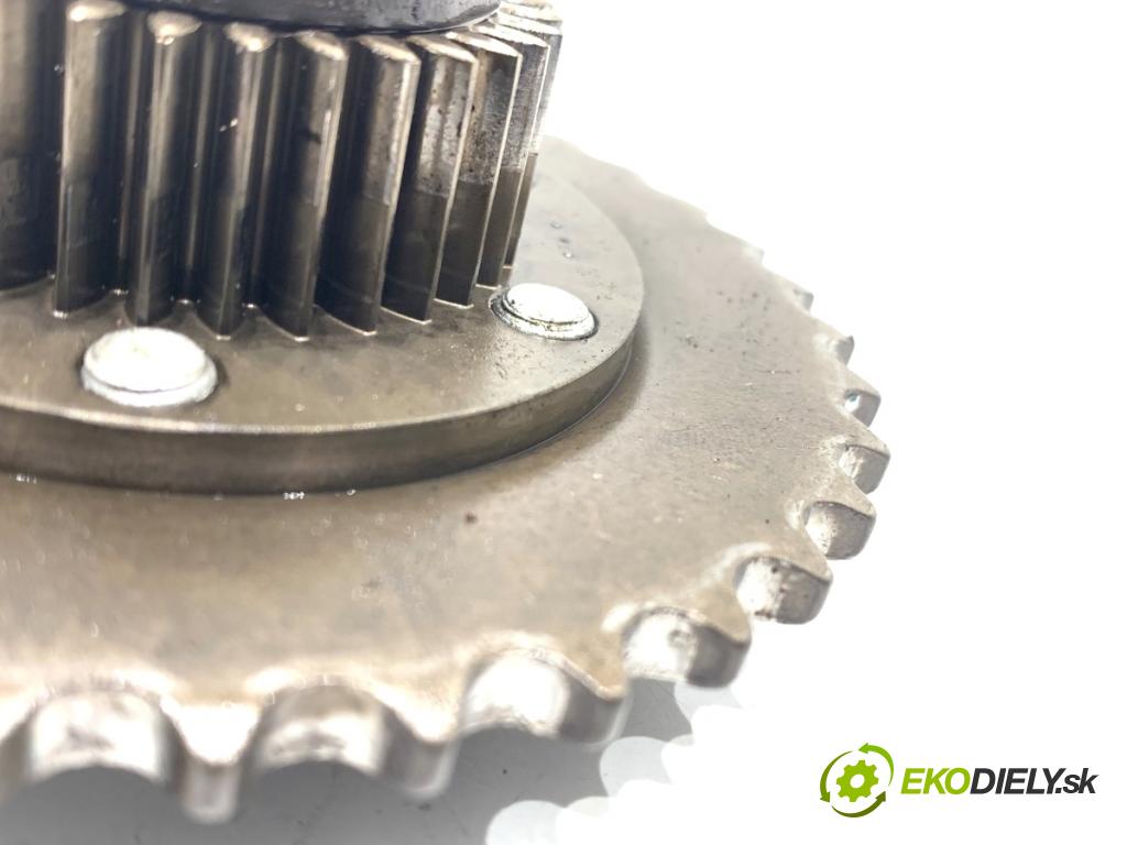 AUDI A6 C7 Kombi 2016 160 kW 3.0 TDI quattro 2967 koleso OZUBENÉ KOLESO: vačkového hriadeľa 059109116G