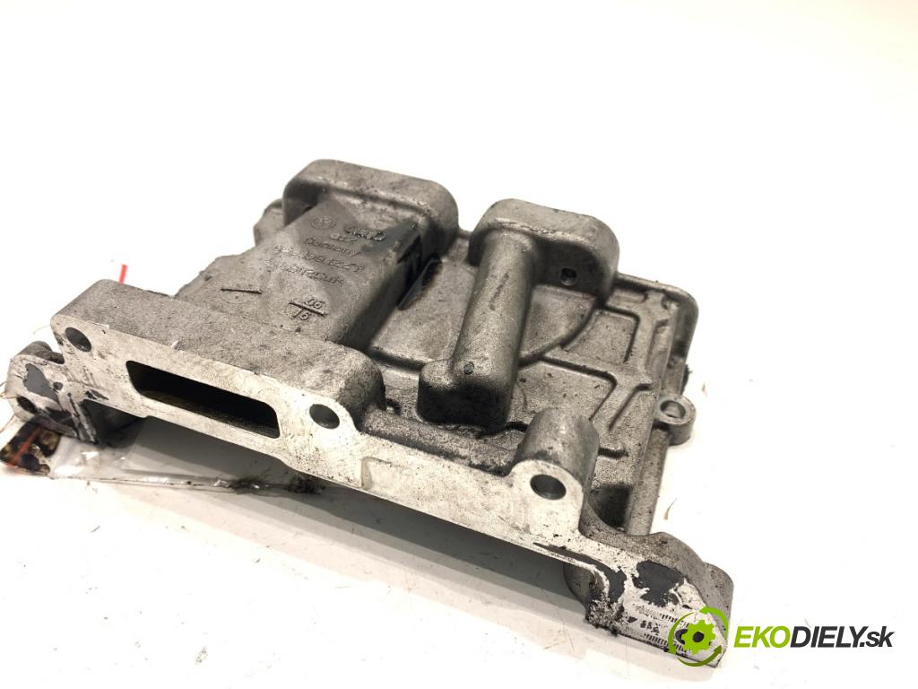 AUDI A6 C7 Kombi 2016 160 kW 3.0 TDI quattro 2967 Kryt 059109122T