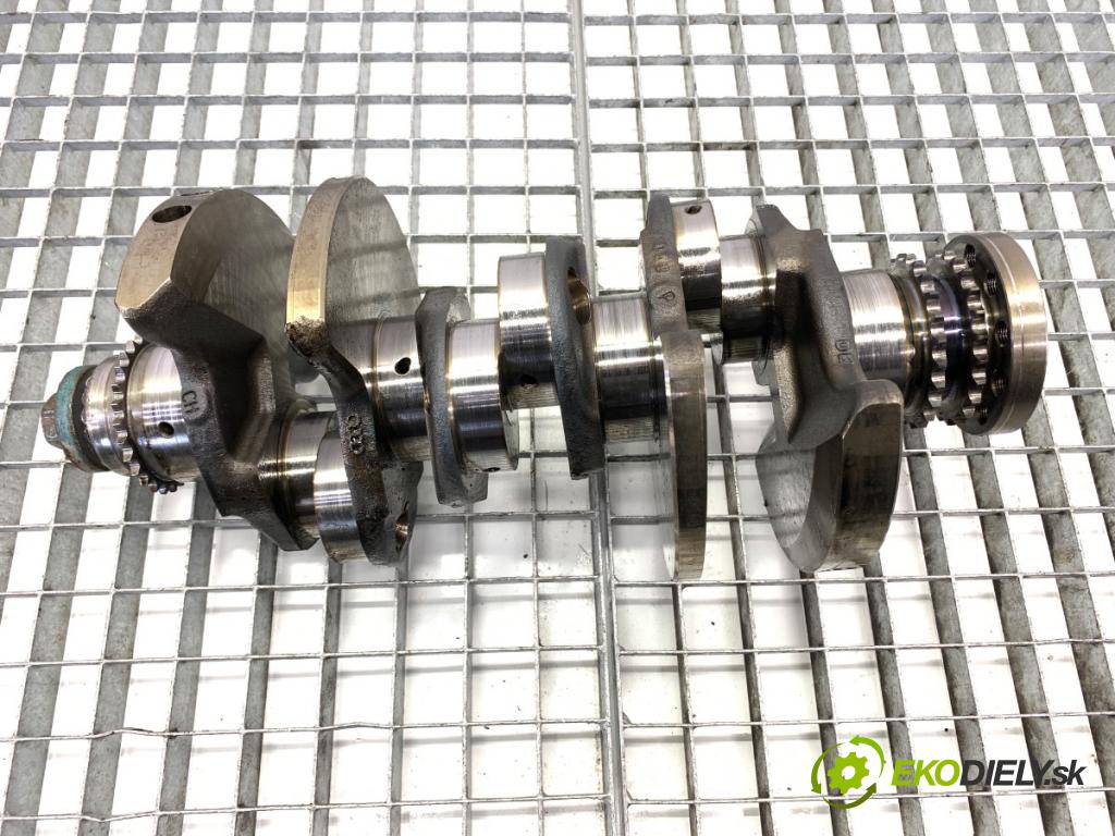 AUDI A6 C7 Kombi 2016 160 kW 3.0 TDI quattro 2967 Kardaň, hriadeľ KLIKA: 059019BD (Blok motora ostatné)