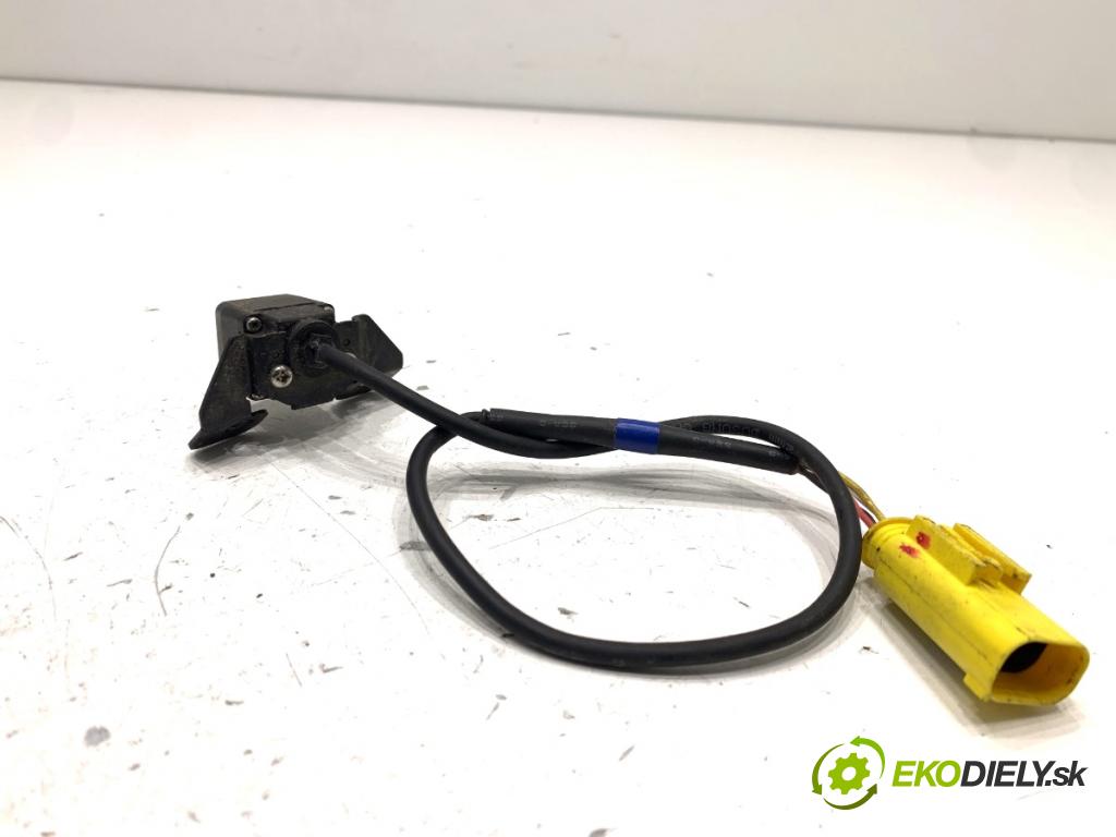 HYUNDAI ix35 SUV 2013 135 kW 2.0 CRDi 4WD 1995 KAMERA ZPĚT: 95790-2S112