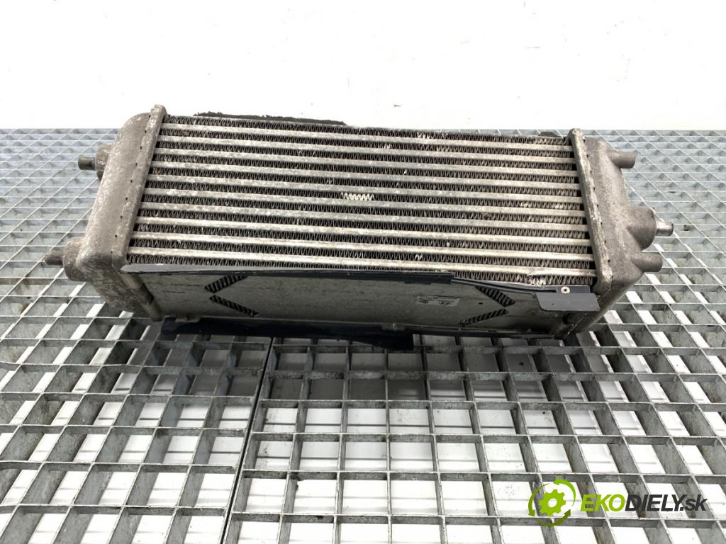 HYUNDAI ix35 SUV 2013 135 kW 2.0 CRDi 4WD 1995 intercooler 28270-2F750 (Intercooler (chladič nasávaného vzduchu))