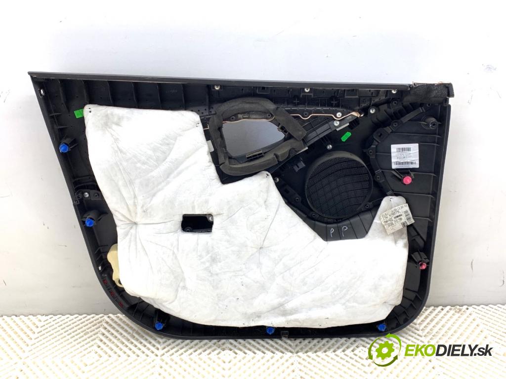 HYUNDAI ix35 SUV 2013 135 kW 2.0 CRDi 4WD 1995 čalúnenie Dvere pravy predný