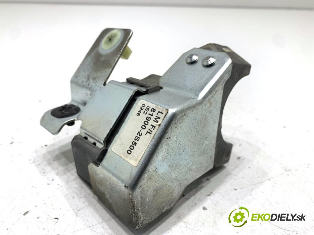 HYUNDAI ix35 SUV 2013 135 kW 2.0 CRDi 4WD 1995 blokáda volantu 81900-2S500 (Řízení ostatní)