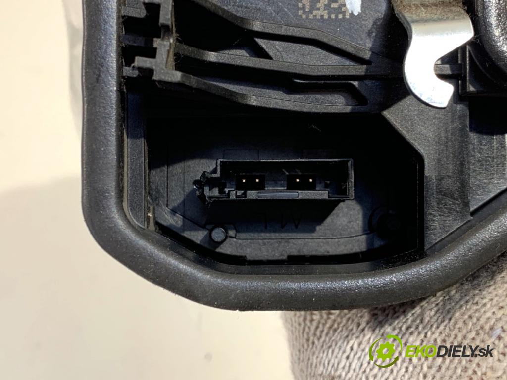 BMW E84 SUV 2013 85 kW sDrive 16 d 1995 zámok dveře levý zadní část