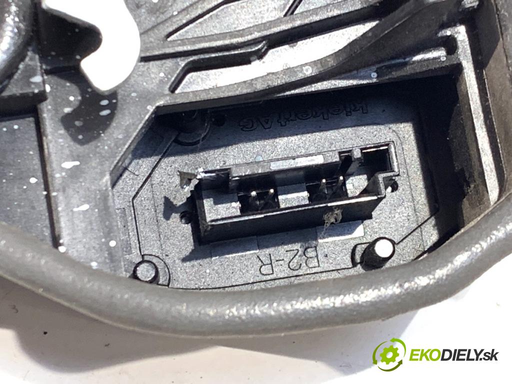 BMW E84 SUV 2013 85 kW sDrive 16 d 1995 zámok dveře pravý přední část 7229458