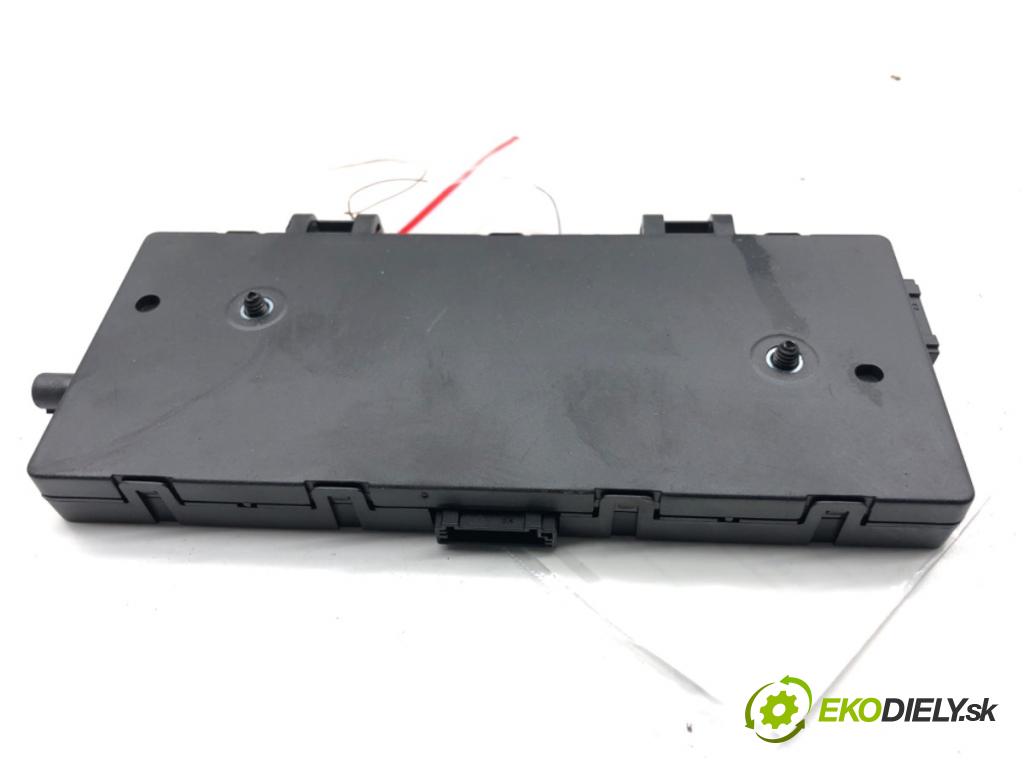 BMW E84 SUV 2013 85 kW sDrive 16 d 1995 zesilovač 9168335 (Zesilovač)