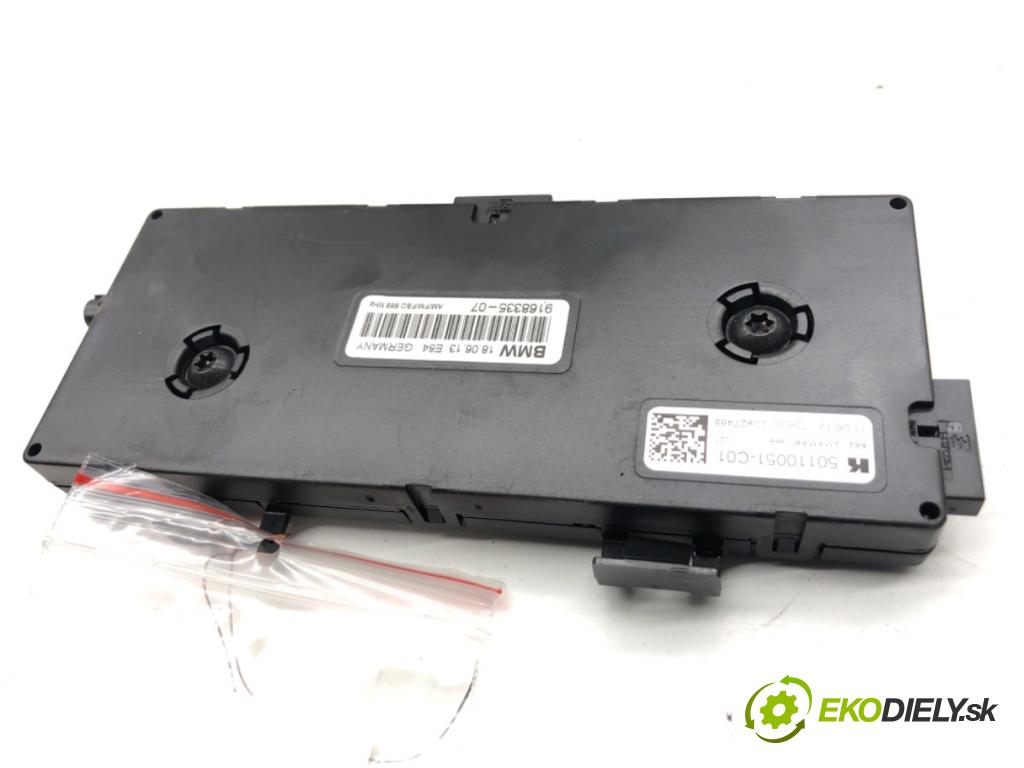 BMW E84 SUV 2013 85 kW sDrive 16 d 1995 Zosilňovač 9168335 (Zosilňovač)