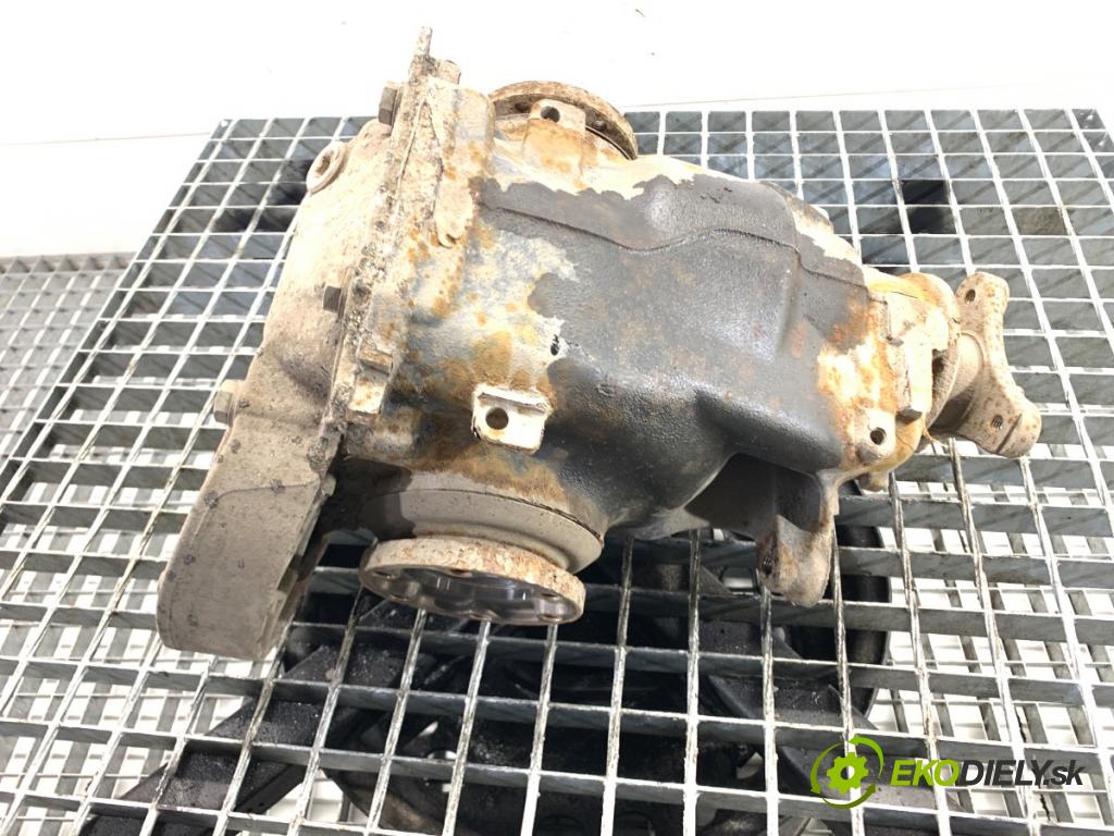 BMW E84 SUV 2013 85 kW sDrive 16 d 1995 Most diferenciál zadní část 7611131