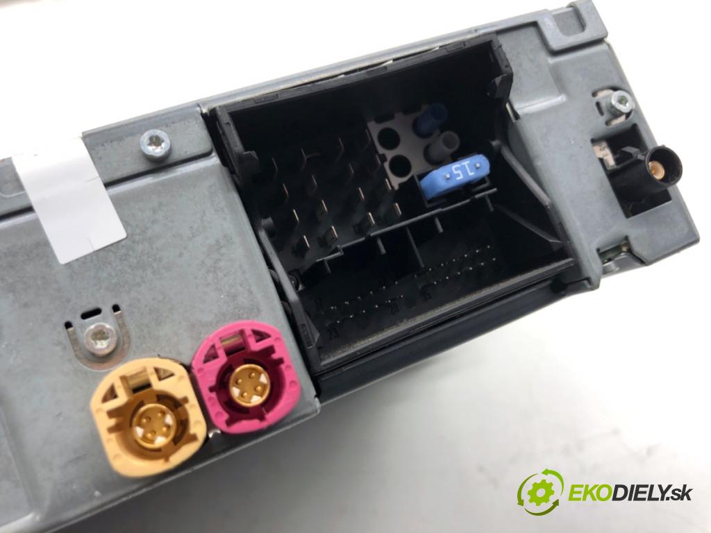 BMW E84 SUV 2013 85 kW sDrive 16 d 1995 RADIO Navigácia 9283248 (Audio zariadenie)