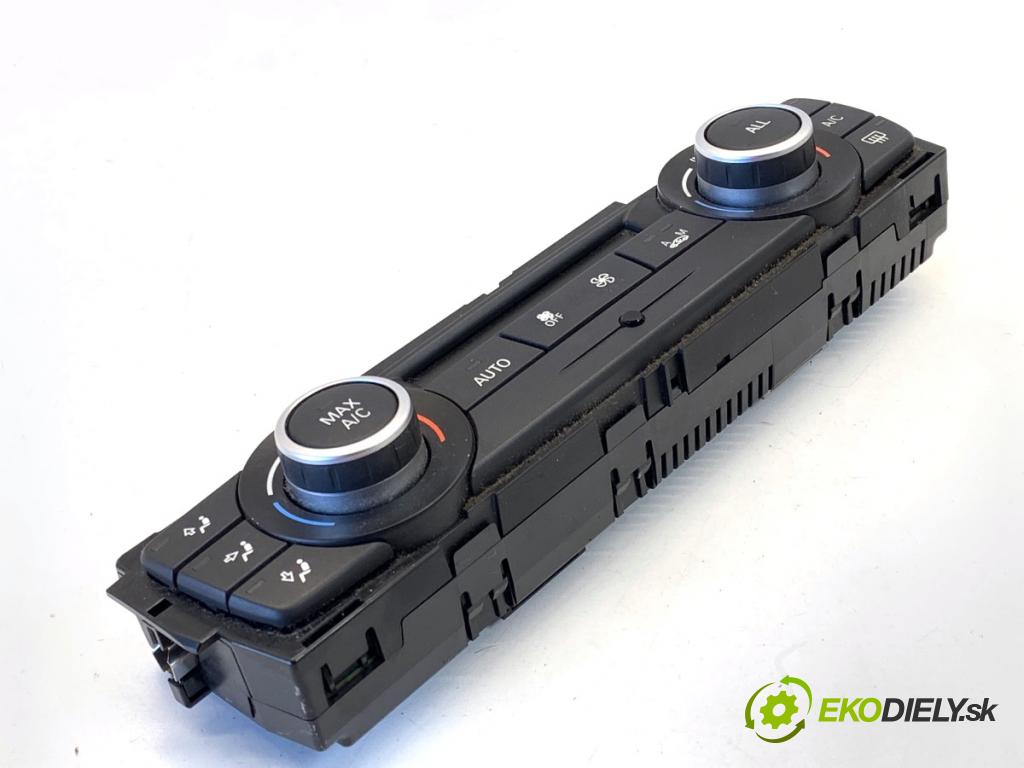 BMW E84 SUV 2013 85 kW sDrive 16 d 1995 Panel ovládania kúrenia 9292263 (Prepínacie páčky pod volantom)