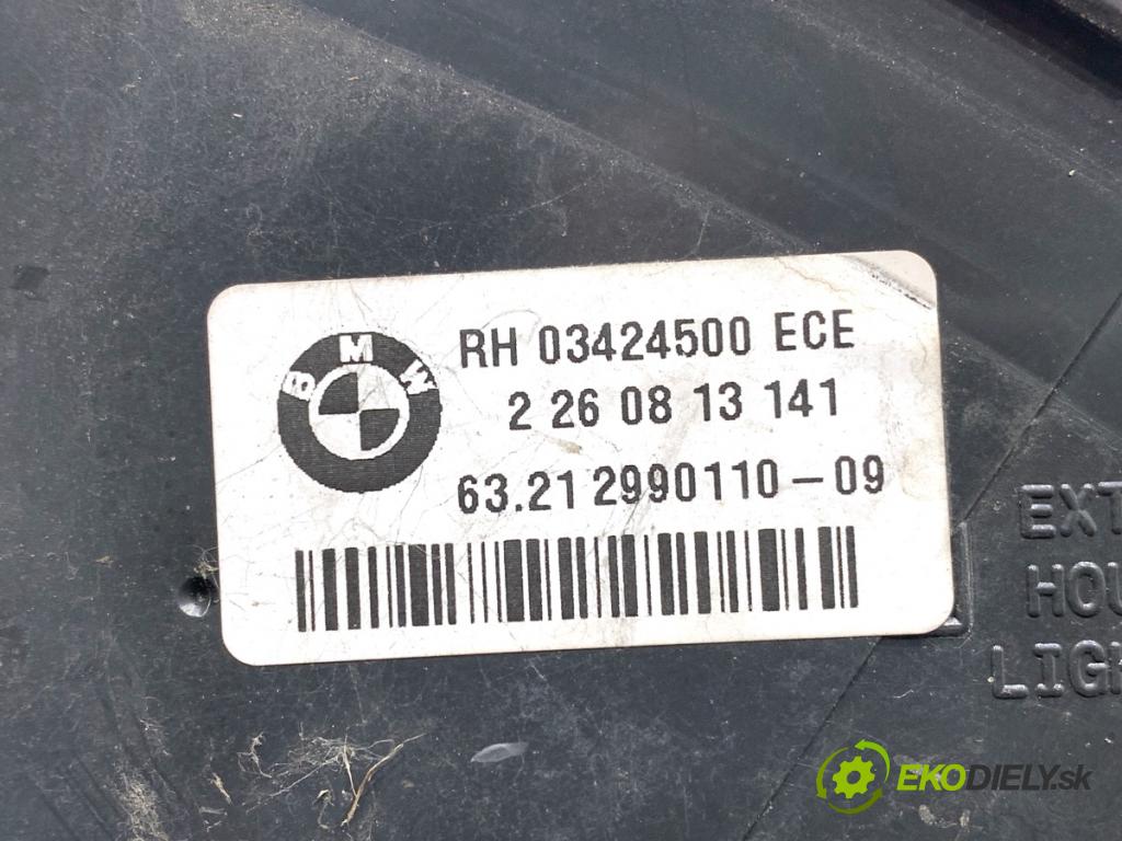 BMW E84 SUV 2013 85 kW sDrive 16 d 1995 Svetlo pravy zad 2990110