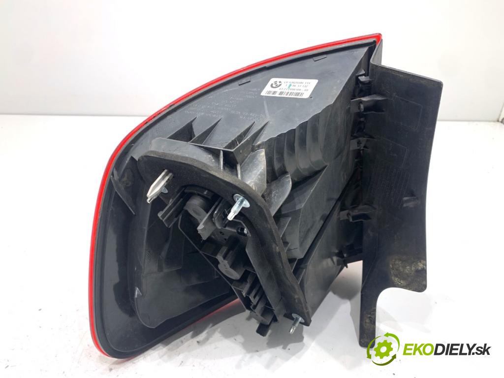 BMW E84 SUV 2013 85 kW sDrive 16 d 1995 světlo levý zadní část 2990109