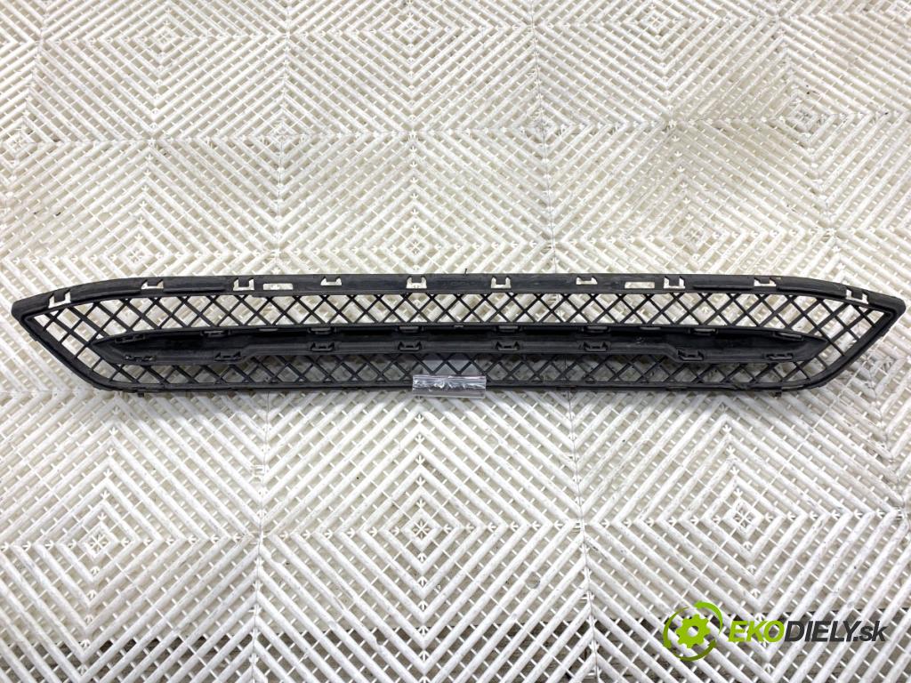 BMW E84 SUV 2013 85 kW sDrive 16 d 1995 Mriežky nárazníka predný  (Mriežka predná (maska chladiča))