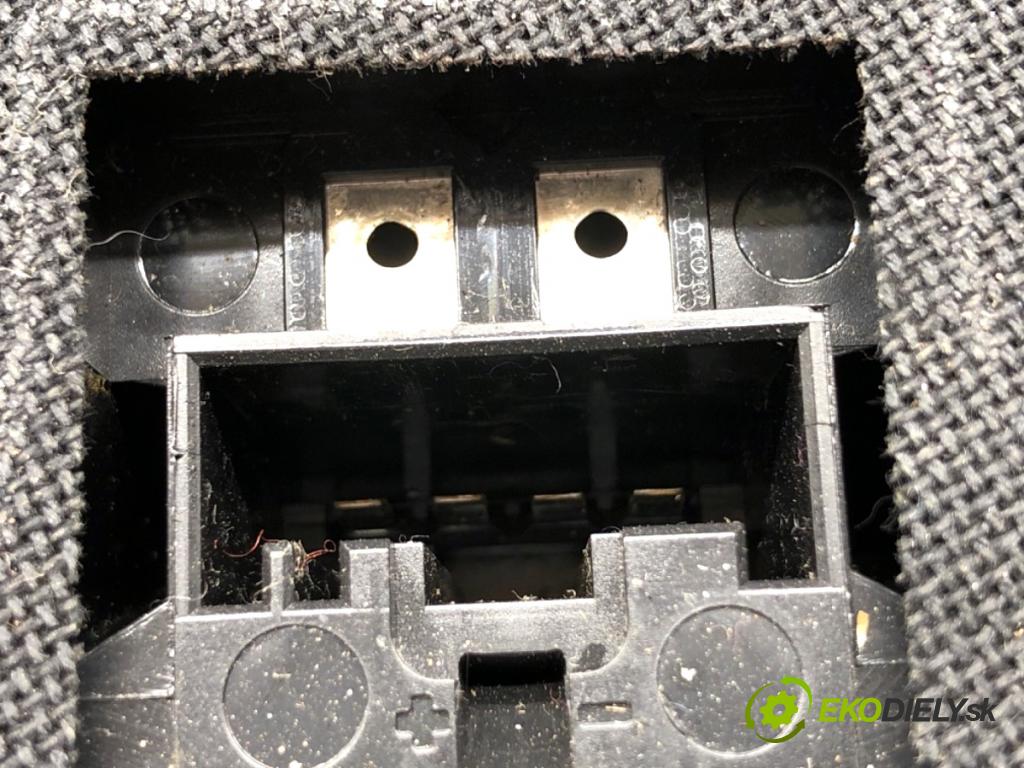 BMW E84 SUV 2013 85 kW sDrive 16 d 1995 reproduktor 9204785