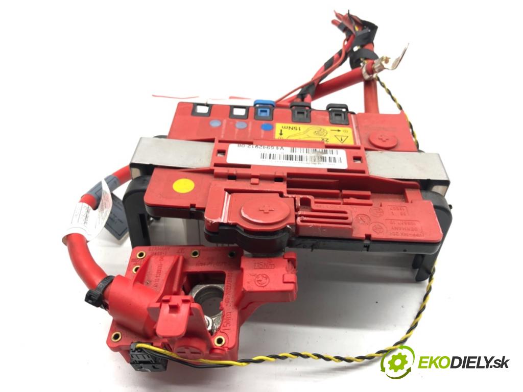 BMW E84 SUV 2013 85 kW sDrive 16 d 1995 svorka plus 6942912