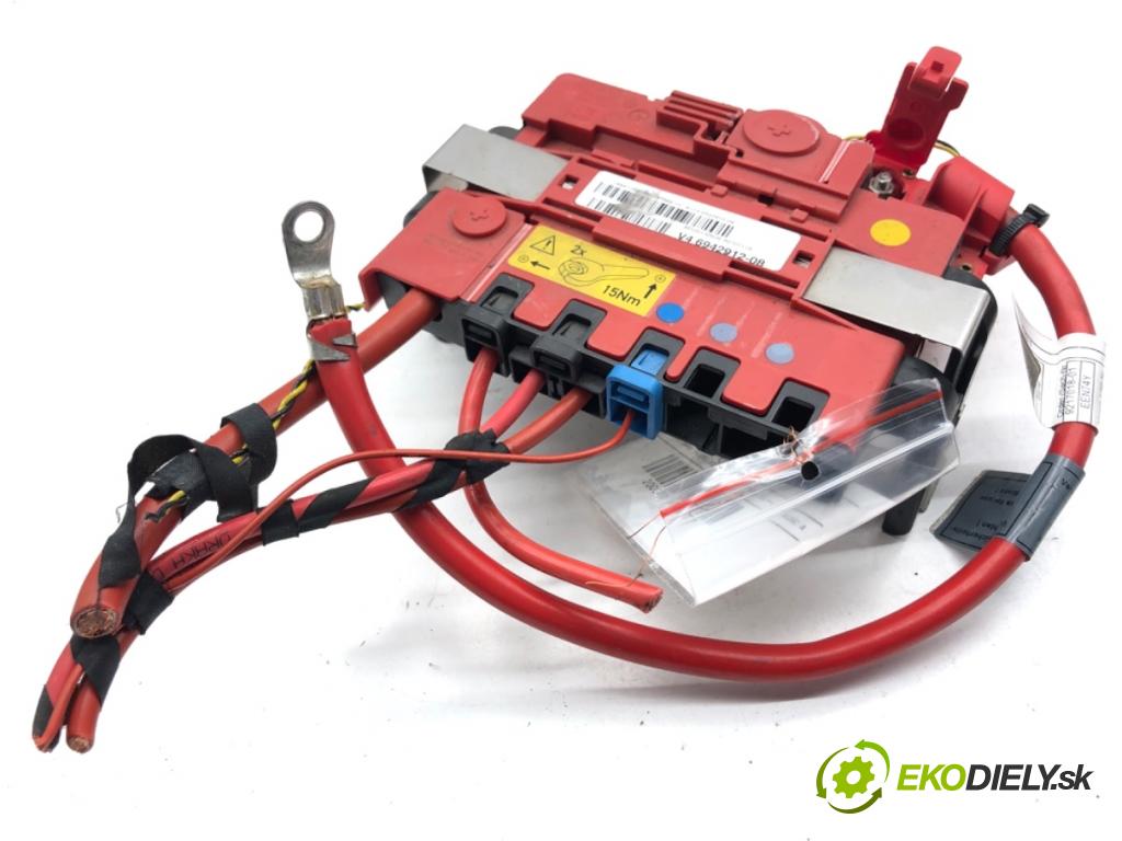 BMW E84 SUV 2013 85 kW sDrive 16 d 1995 svorka plus 6942912