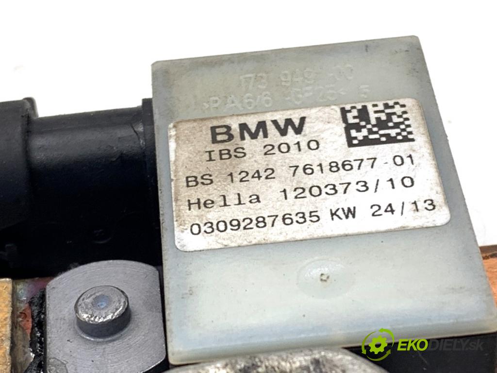 BMW E84 SUV 2013 85 kW sDrive 16 d 1995 svorka MINUS: 7618677