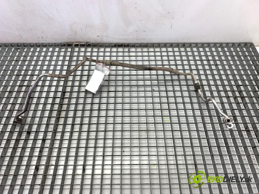 BMW E84 SUV 2013 85 kW sDrive 16 d 1995 rúrka klimatizace 9226413 (Trubka klimatizace)