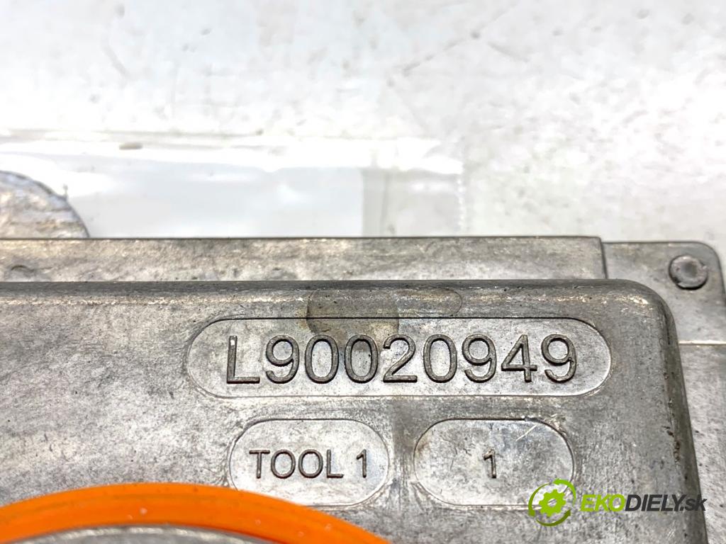 BMW E84 SUV 2013 85 kW sDrive 16 d 1995 měnič XENON 7342174 (Řídící jednotka xenonu)