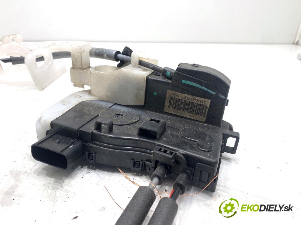 HYUNDAI ix35 SUV 2013 135 kW 2.0 CRDi 4WD 1995 zámok Dvere ľavy predný 81310-2Y000