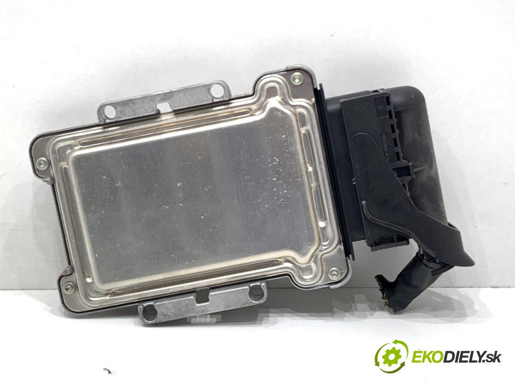 HYUNDAI ix35 SUV 2013 135 kW 2.0 CRDi 4WD 1995 řídící jednotka převodovky 95440-3B880 (Řídící jednotka převodovky)