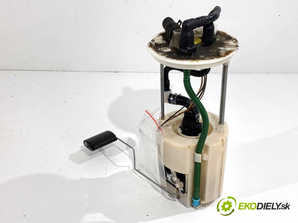 HYUNDAI ix35 SUV 2013 135 kW 2.0 CRDi 4WD 1995 pumpa paliva 31110-2Y030