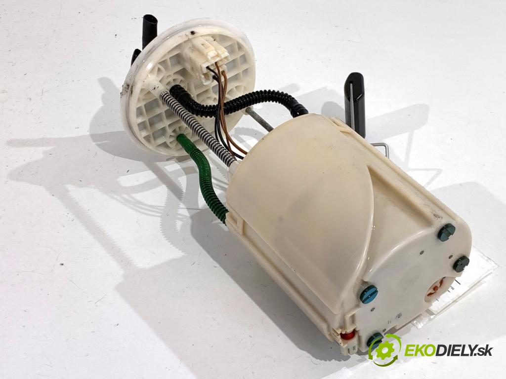 HYUNDAI ix35 SUV 2013 135 kW 2.0 CRDi 4WD 1995 Pumpa paliva 31110-2Y030